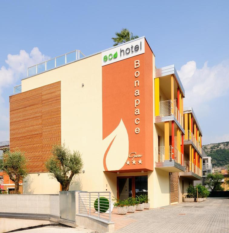 Eco Bonapace Hotel 3*